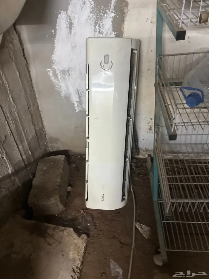 اللبيع غرفة نوم كامله و مجموعة اغراض و جاكوزي 8