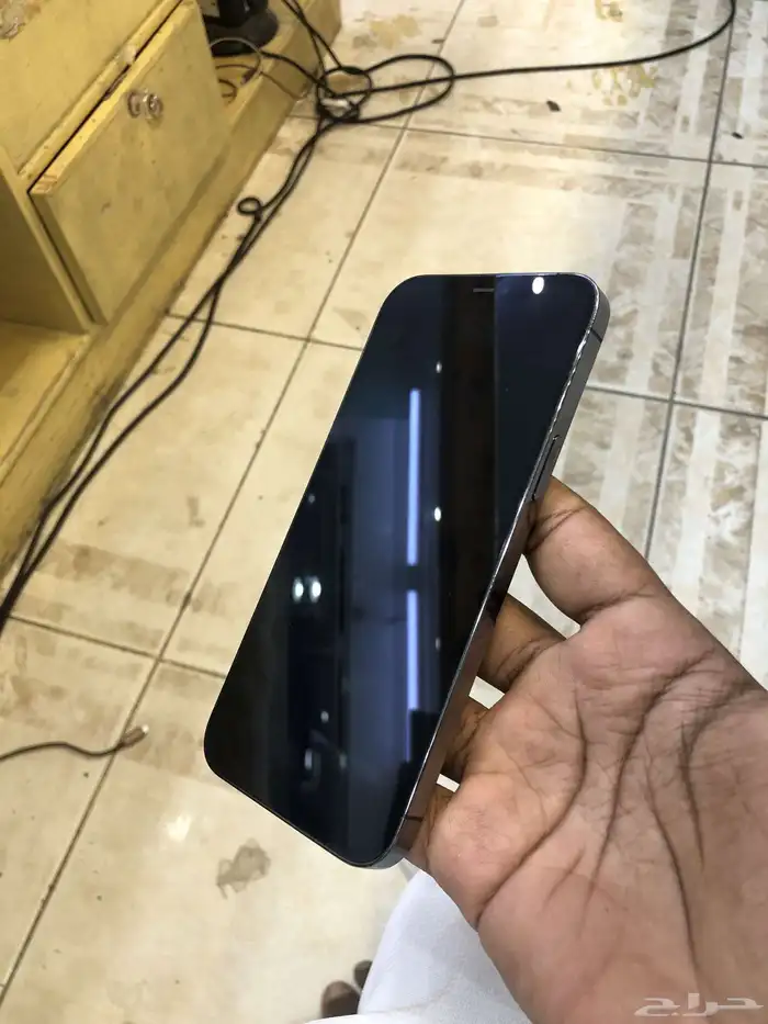 أيفون 12 برو ماكس 4