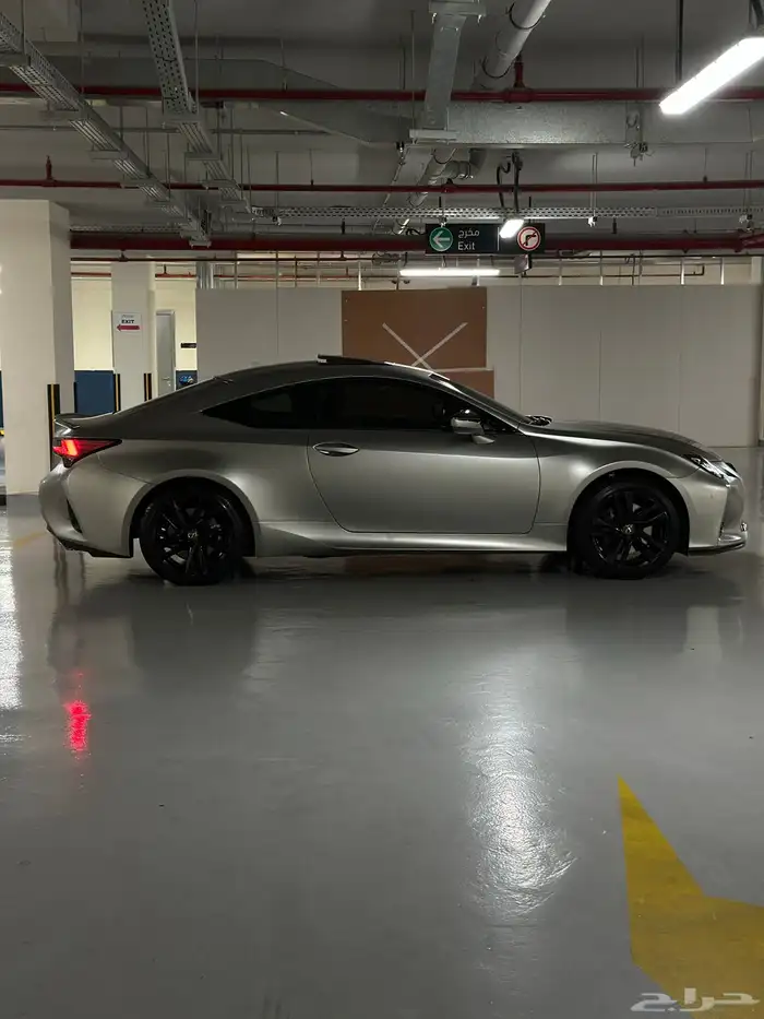 لكزس RC350 2023 5