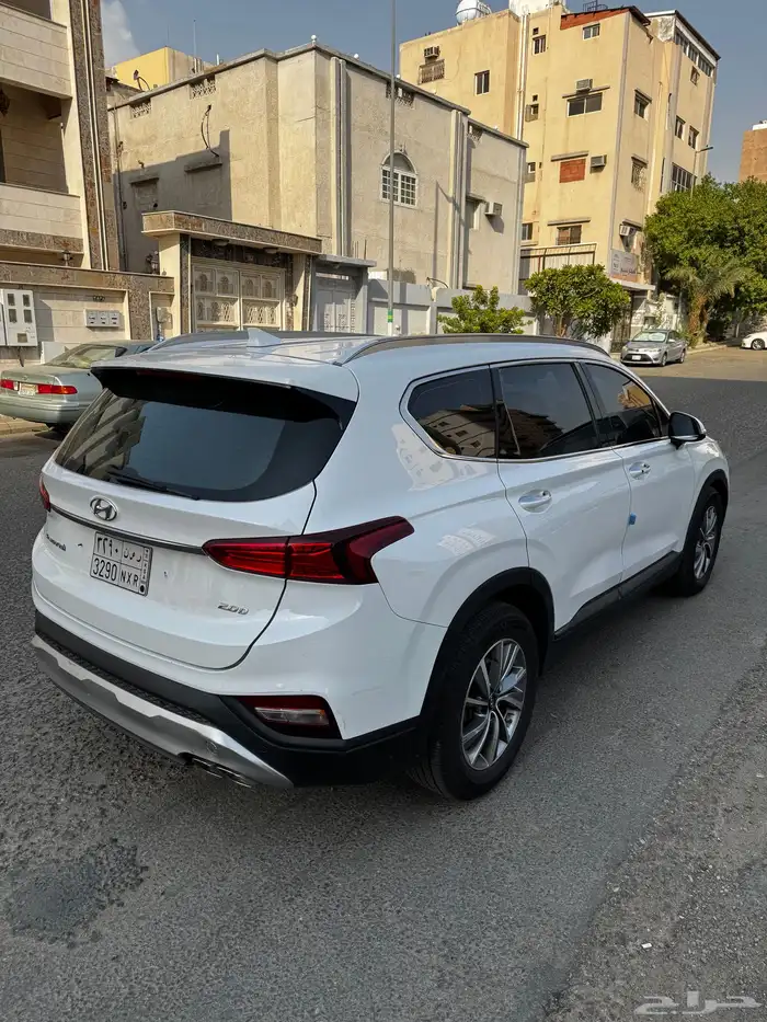 هيونداي سنتافي 2019 (ديزل) نظيفة 5