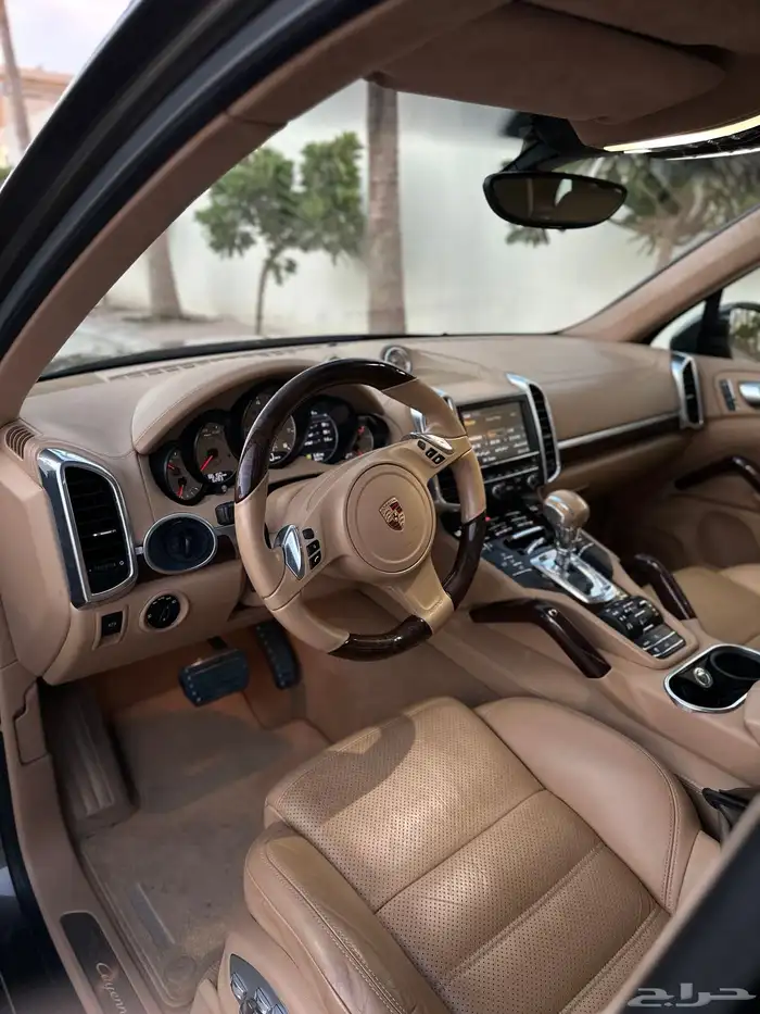 كايين GTS 2013 عداد قليل 23