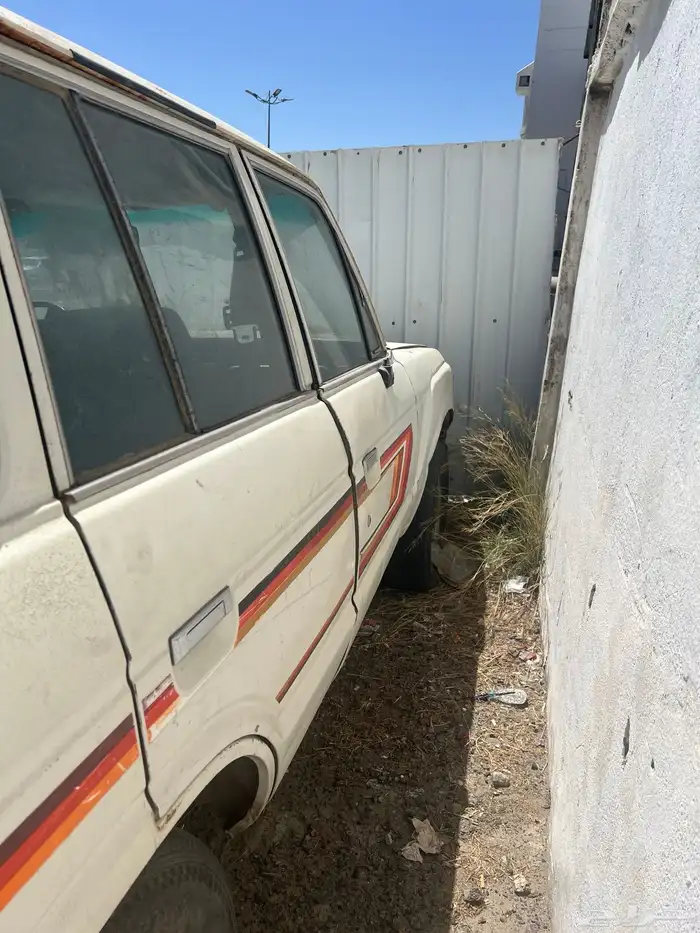 صالون 84 للبيع 3