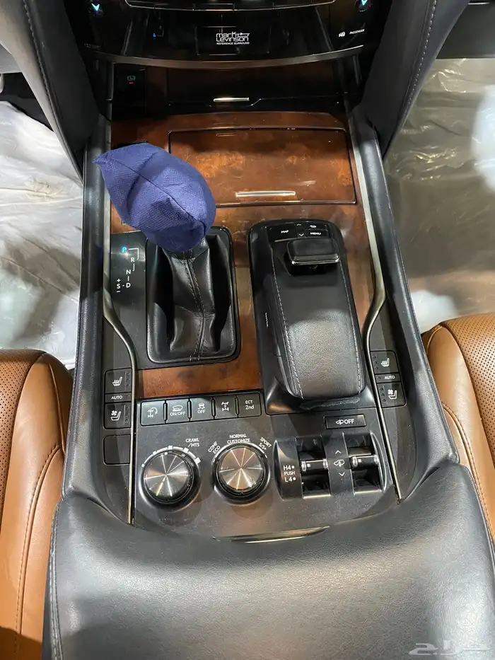 للبيع لكزس LX570 بلاك اديشن 2021 خليجي عداد 143 الف 21