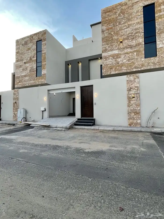 للبيع فيلا دورين وملحق بتصميم عصرى حى الضيافه 2