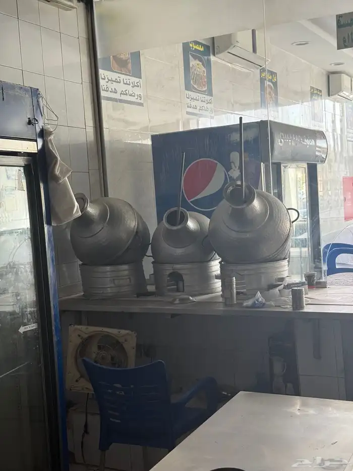 اثاث مطعم بلكامل للبيع 6