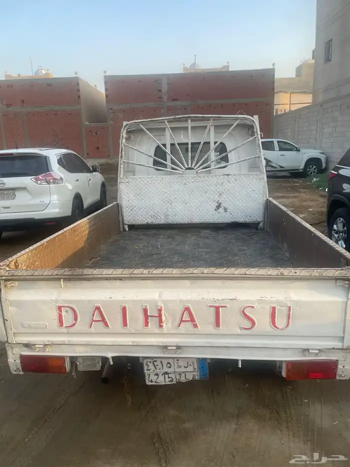 للايجار دباب ديهاتسو مكيف 3