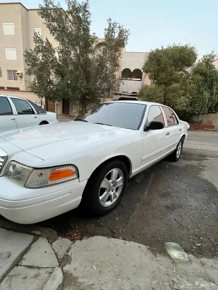 فورد 2008 بوليسي 24