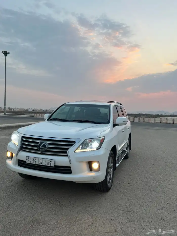 لكزس LX 570 بريمي فل كامل DD 6
