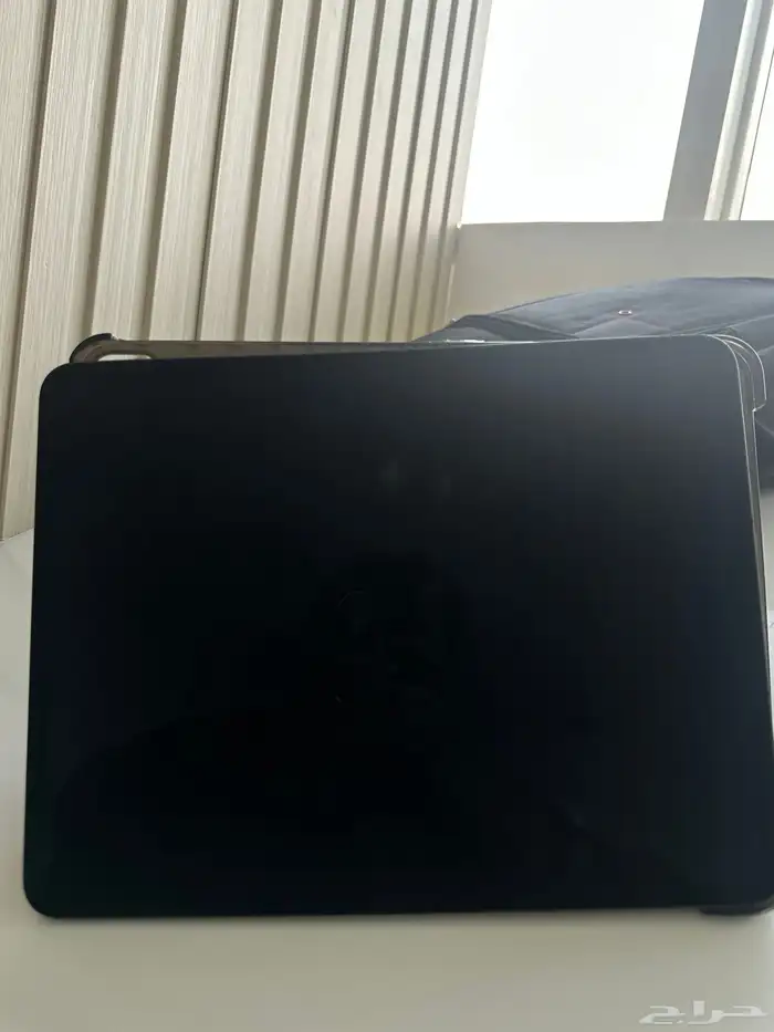 ايباد برو 13 انش معالج M4 1