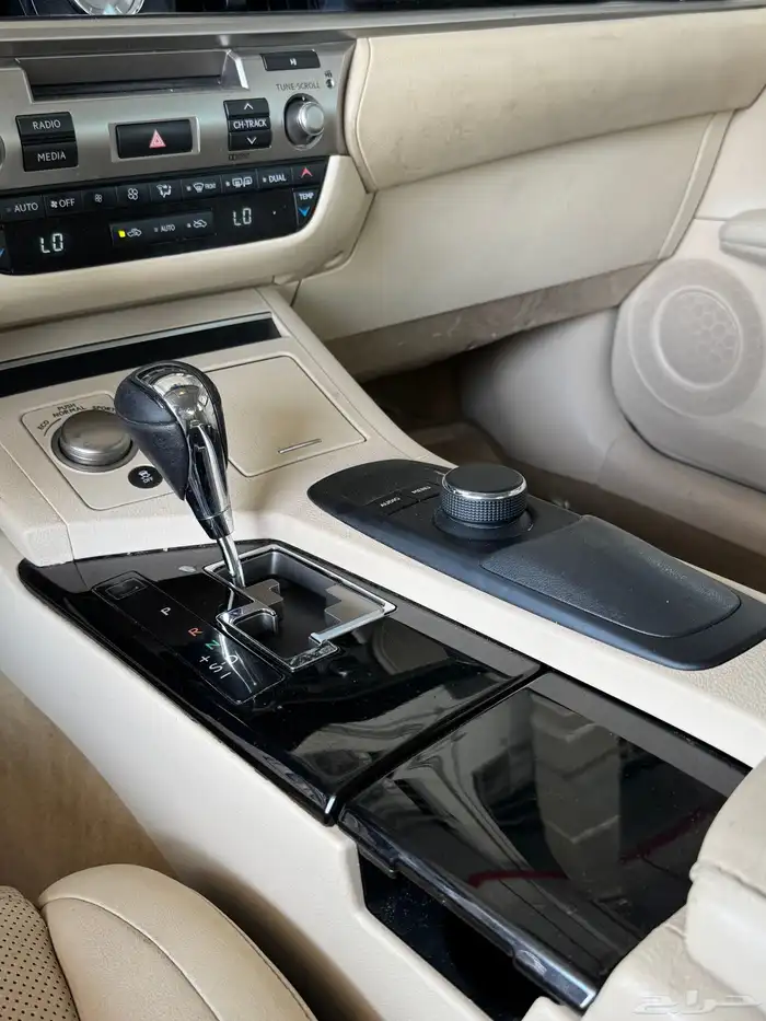 لكزس ES 6 سرندل 2015 وكاله 29