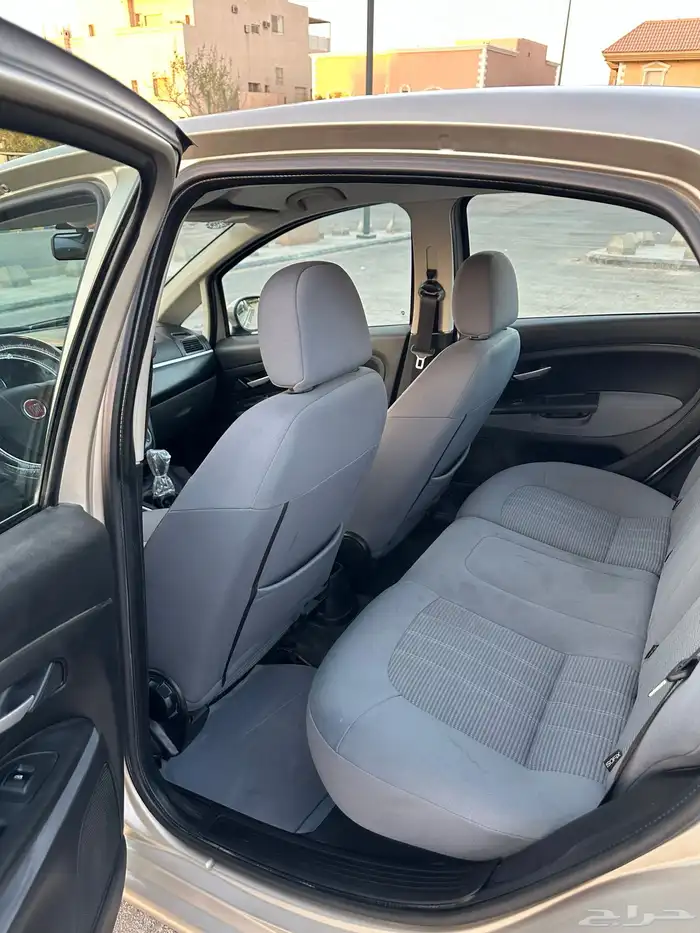 فيات لينيا Fiat Linea 2013 10