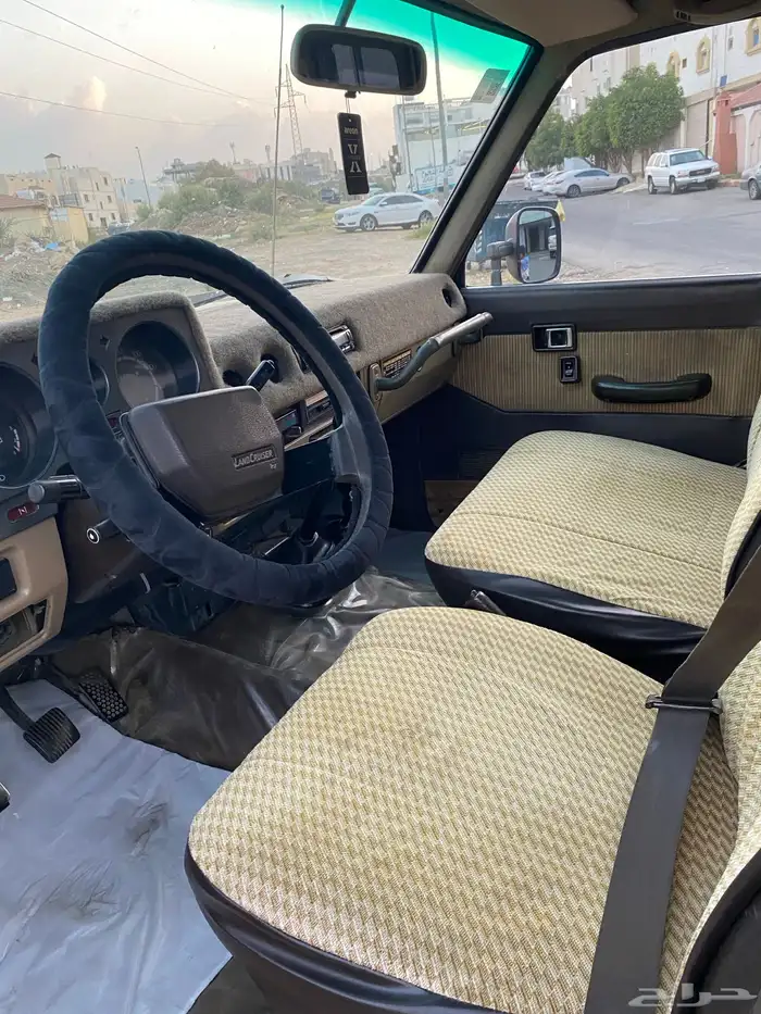 جيب لاندكروزر 1986 للبيع 7