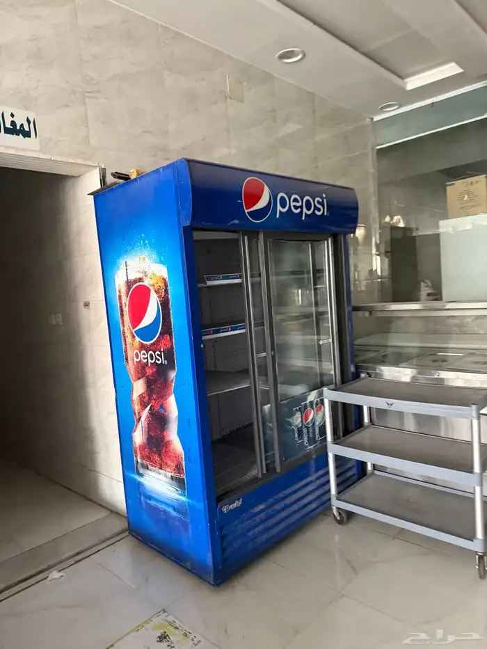 اثاث مطعم بلكامل للبيع 4