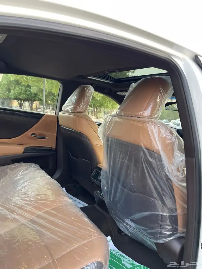 لكزس-ES300h-2020(ممشي92الف) 8