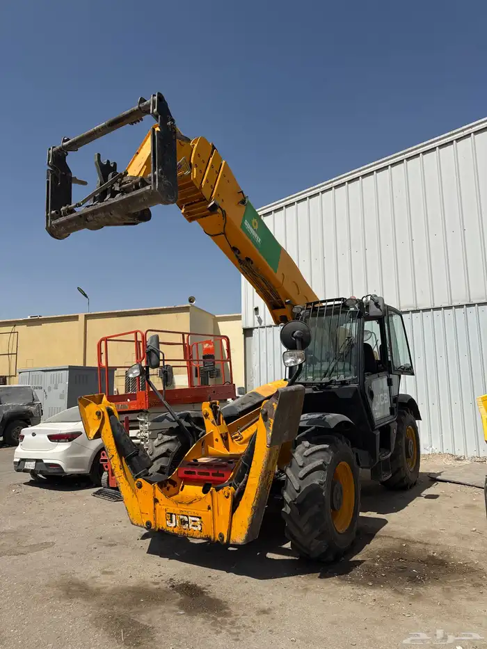 رافعة تليهندر 17 متر للايجار تلسكوبي 1