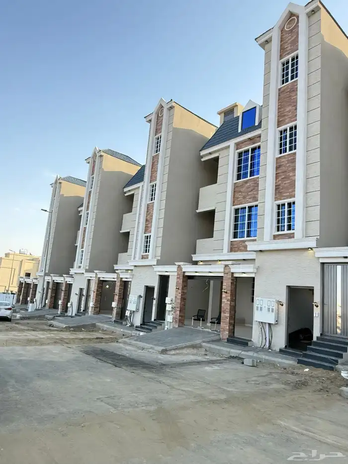 للبيع شقق سكنيه فاخرة بحى المعارض طريق الخميس ابها 0