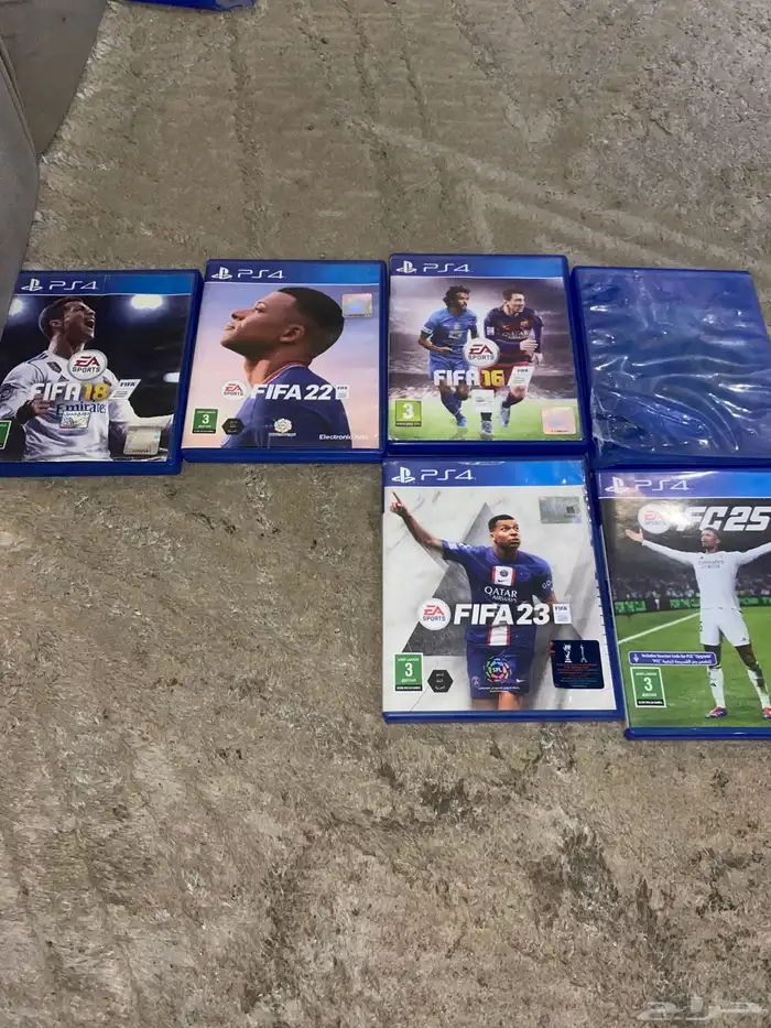 مجموعة FIFA أصلية PS4 وPS5 كاملها ب300 ريال 0