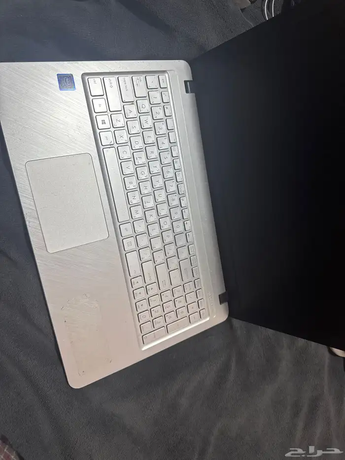 لابتوب ASUS 1