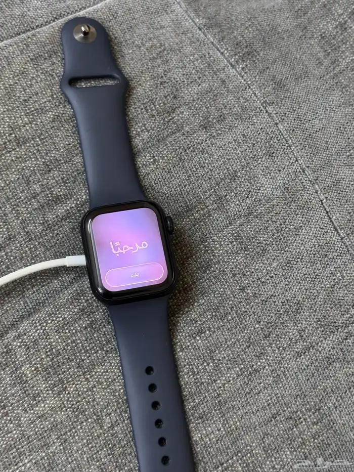 ساعة أبل Apple Watch SE  (GPS) (الجيل الثاني) 0