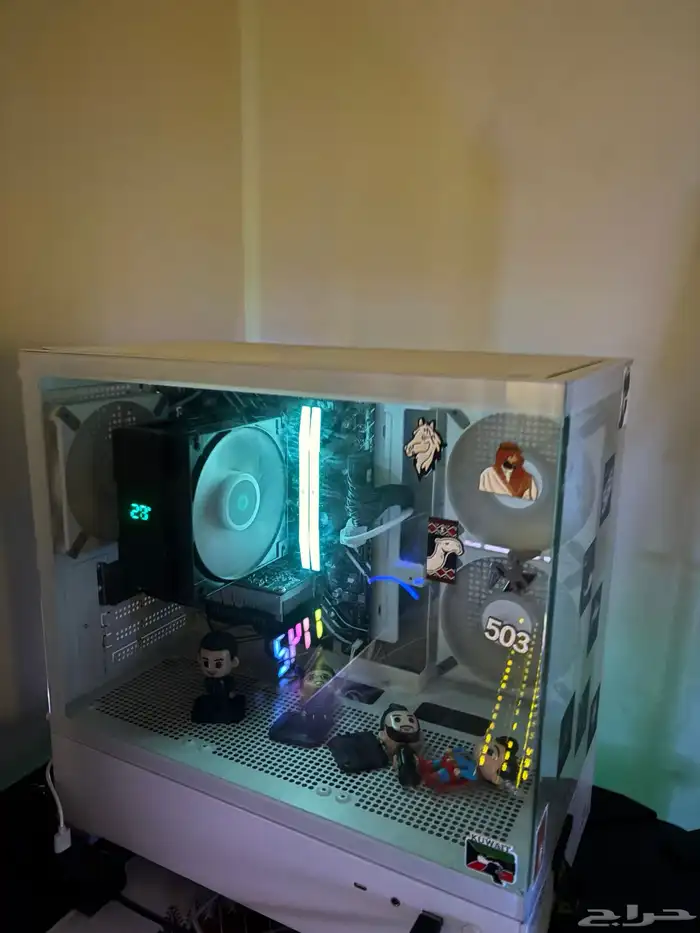 بي سي للبيع مع ملحقاته 2