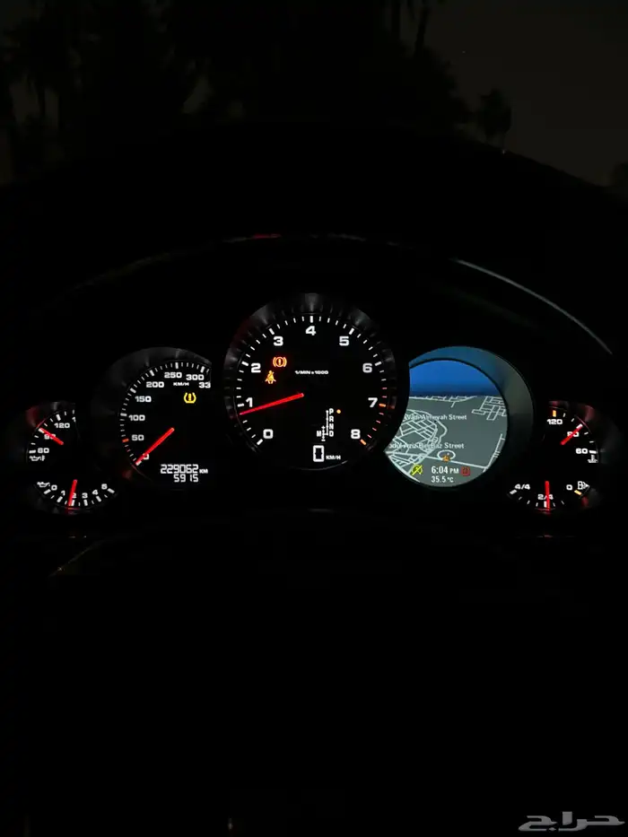 بورش باناميرا S (طلبية خاصة فل اوردر بالوان مميزة ) 2014 50