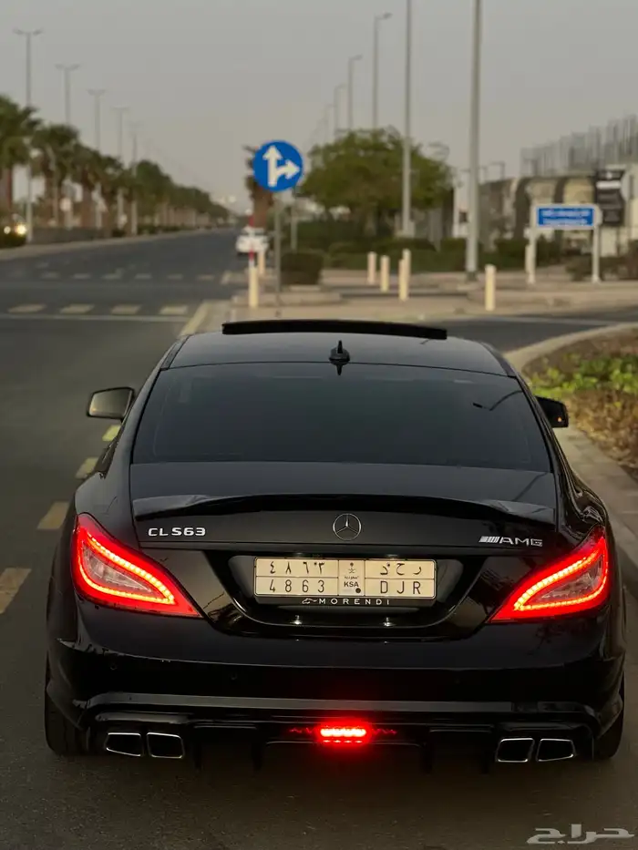 مرسيدس CLS63 10