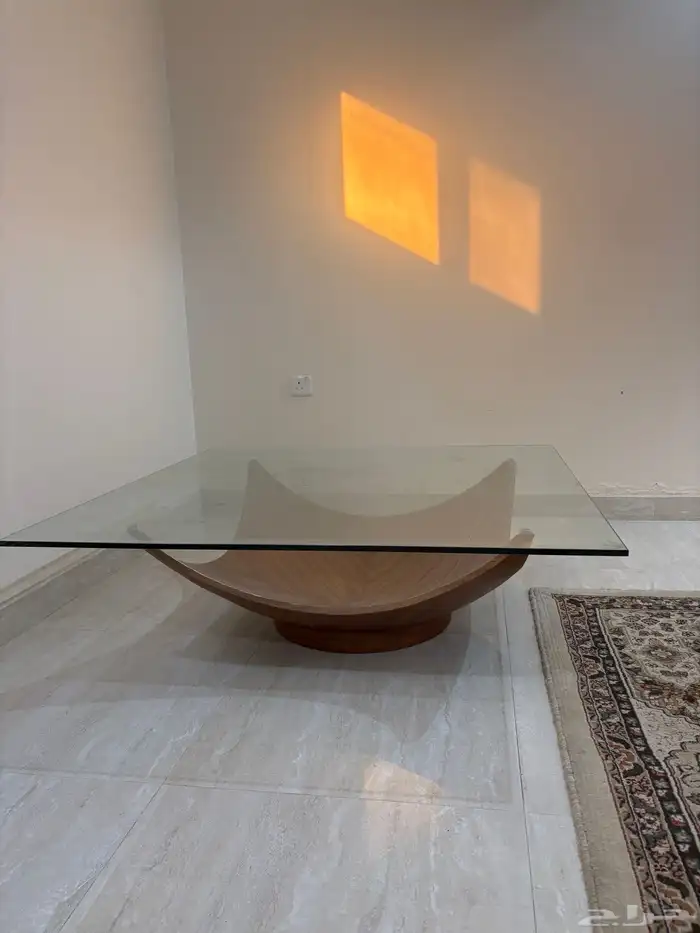 طاوله فخمه من سيتي دبليو 1