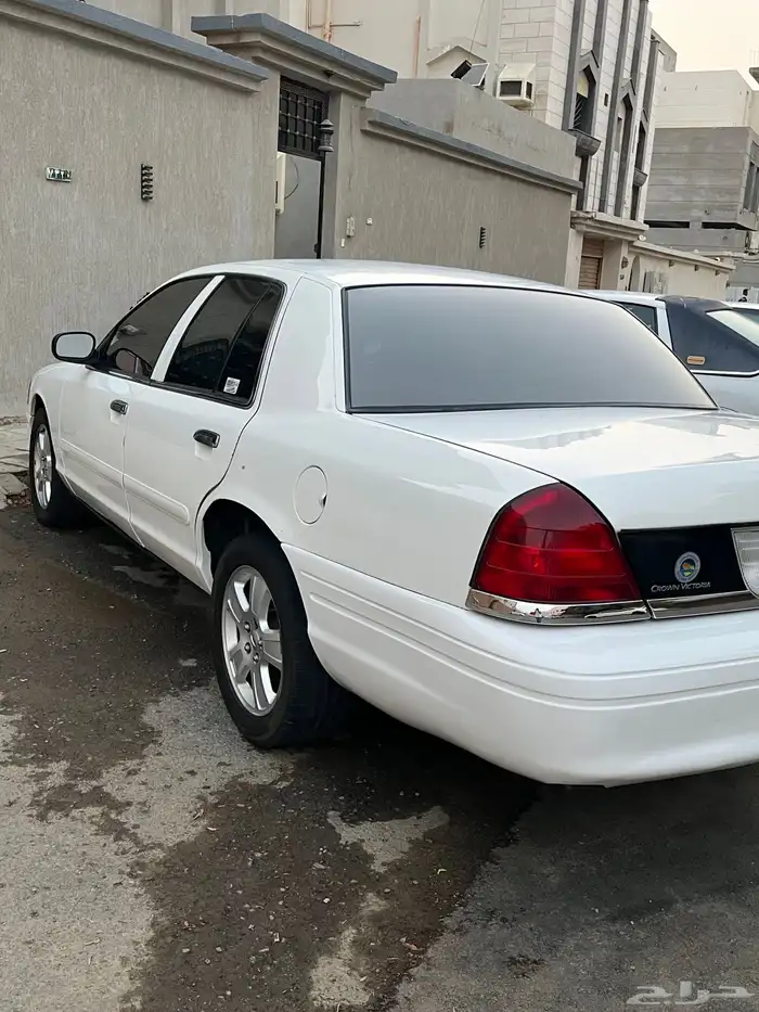 فورد 2008 بوليسي 26