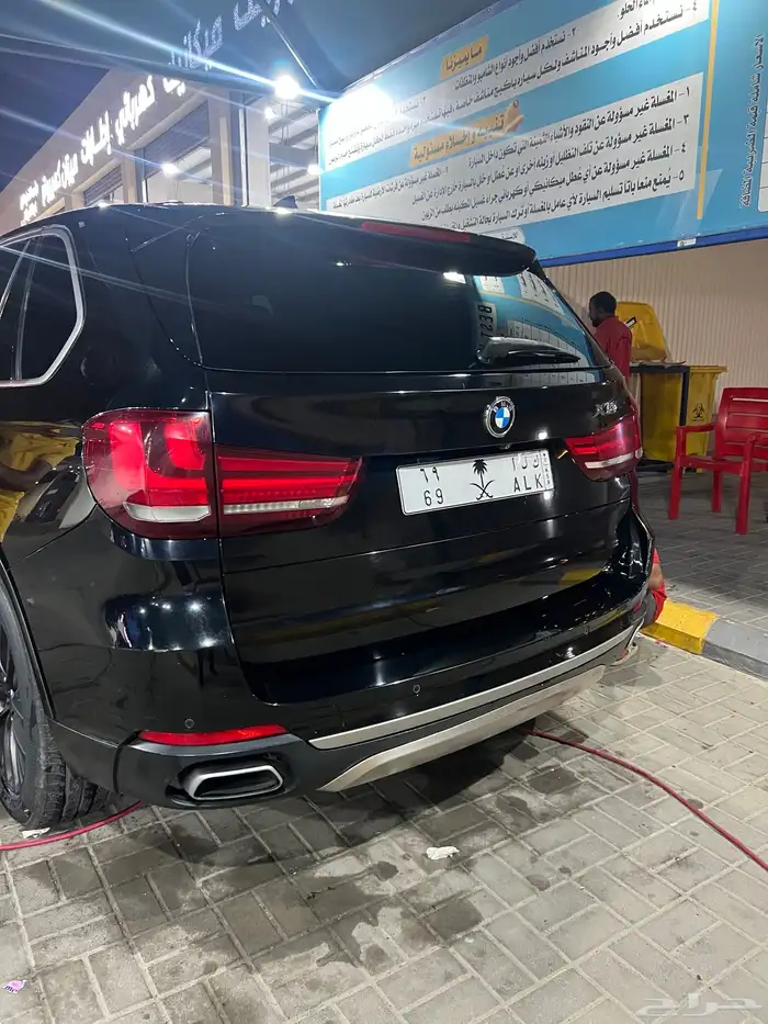 بي ام دبليو اكس 5 - BMW X5 V8 21