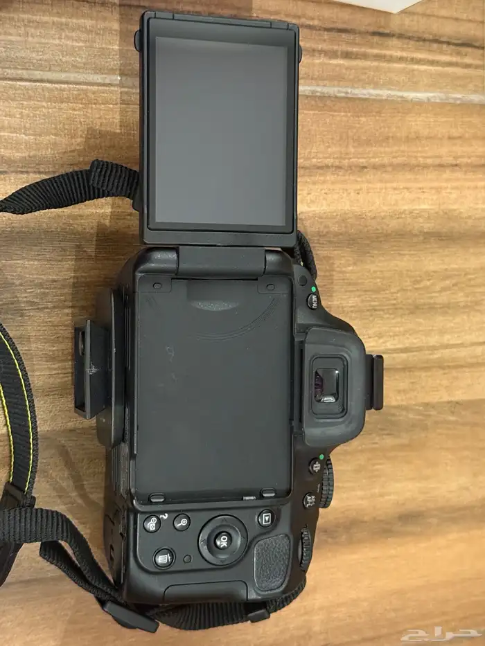 للبيع كاميرا نيكون Nikon   D5100 2