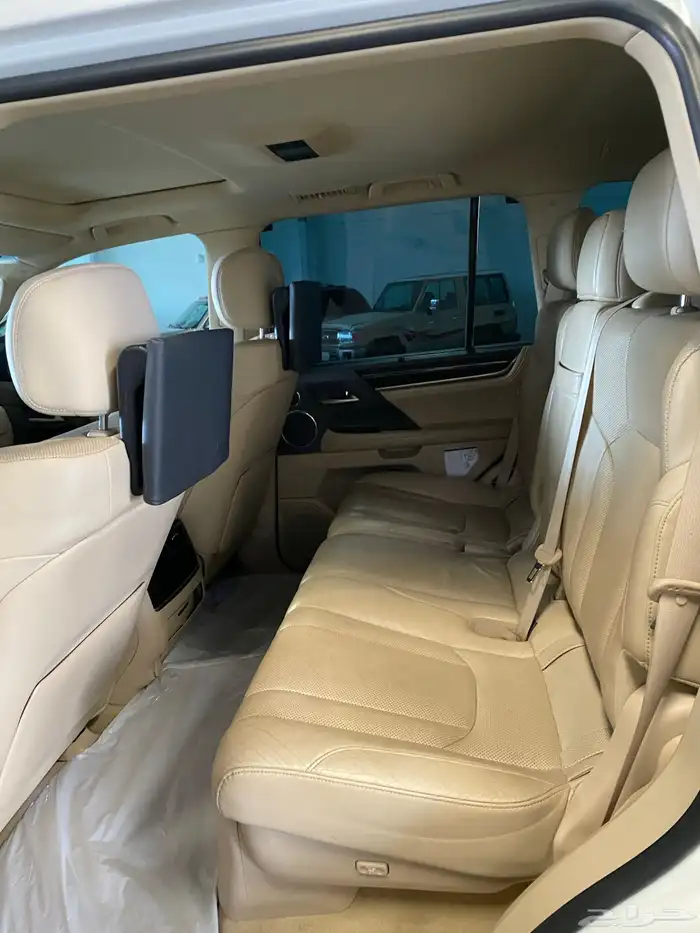 لكزس LX570 2018 سعودي 7