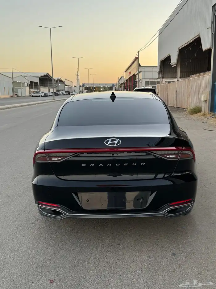 ازيرا 2022 بنزين 50