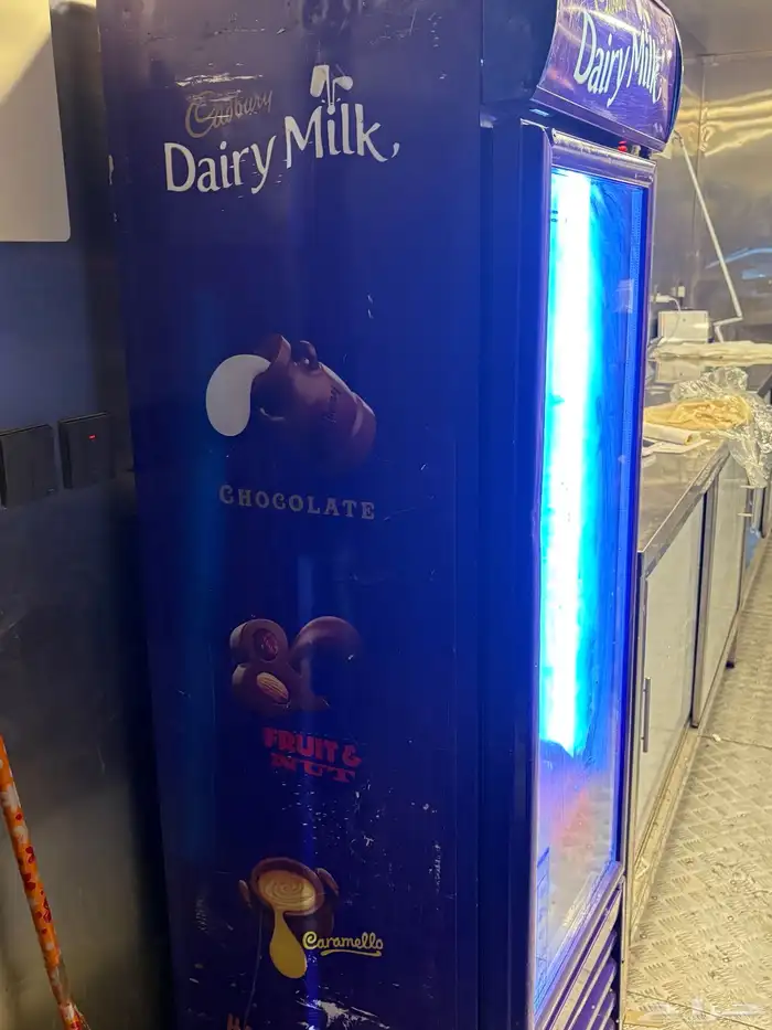ثلاجه للبيع 0