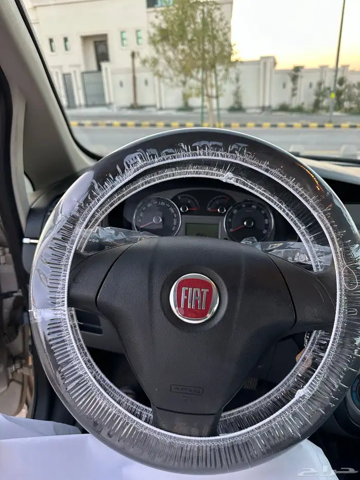فيات لينيا Fiat Linea 2013 12