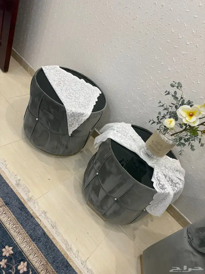 كنب مجلس نضيفة جدا  عالسوم 4