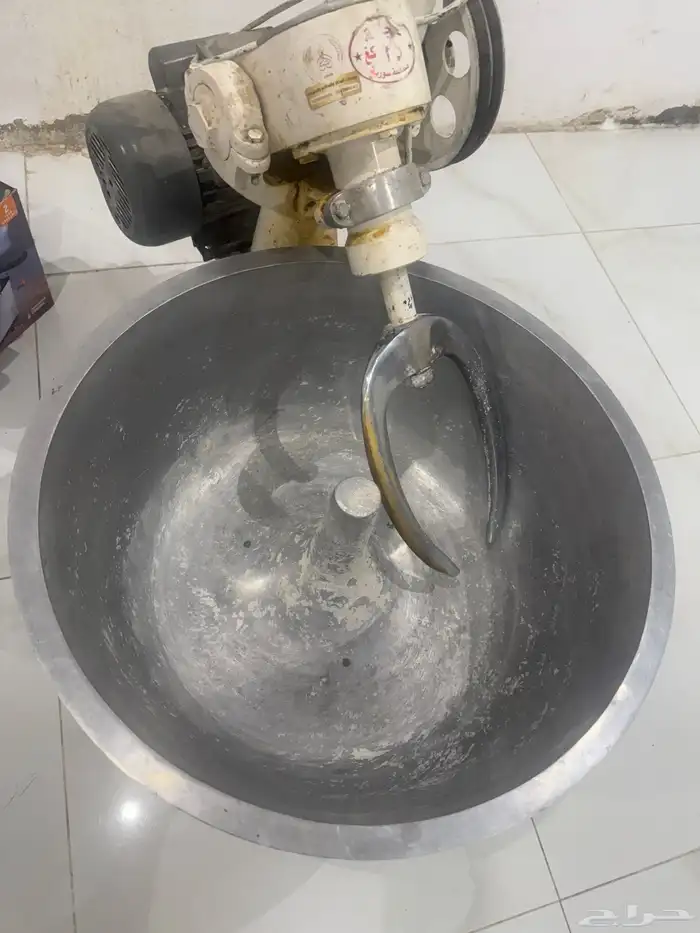 عجانه 35 سووري وصاج فطاير ثلاثه شعلات للبيع كامل ب2500 تعمل 1