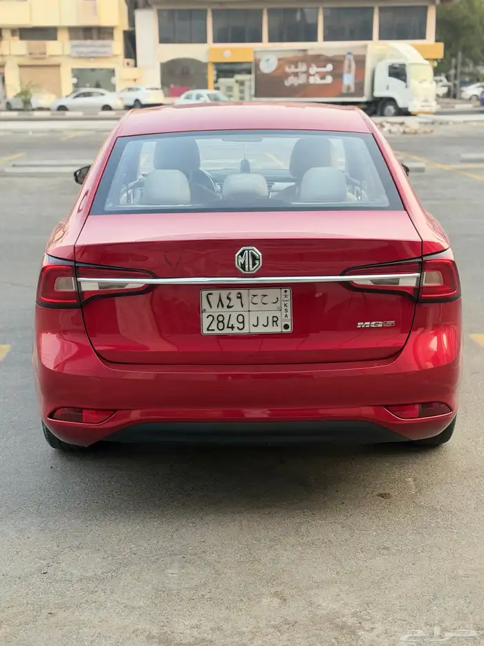 MG 5 2023 للبيع بسعر مناسب 10