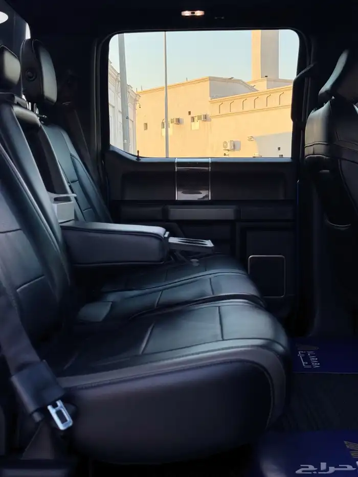 Ford Raptor 13