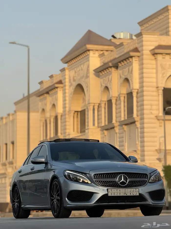 c200 AMG نظيف 2015 1
