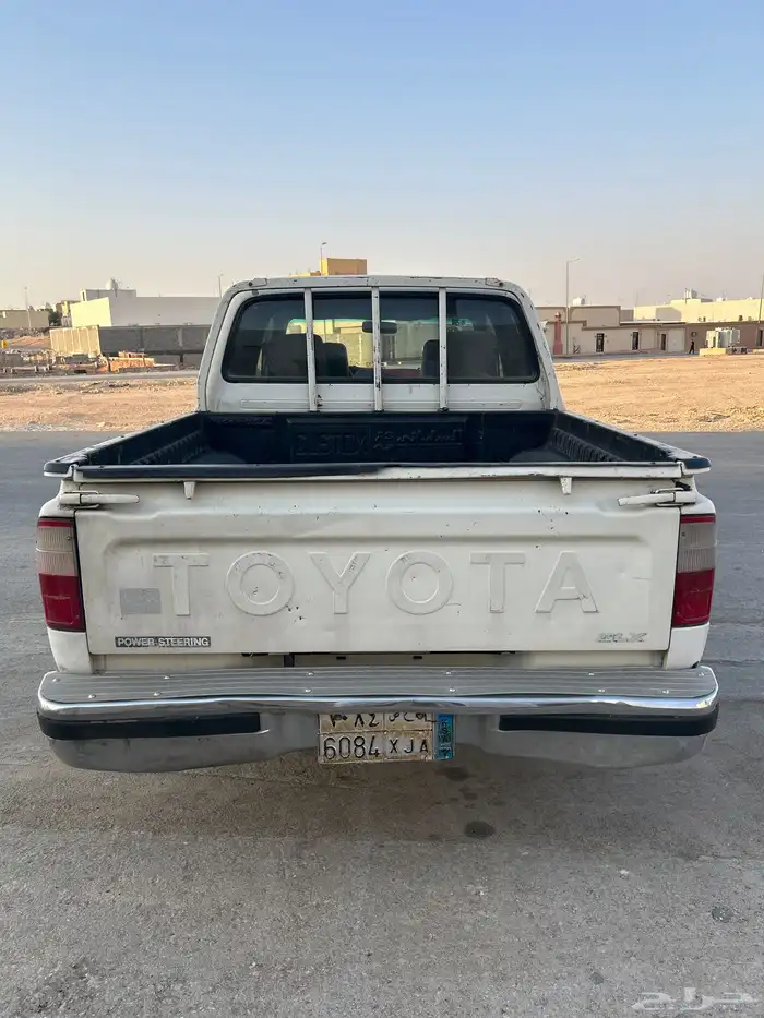 هايلوكس 2001 2