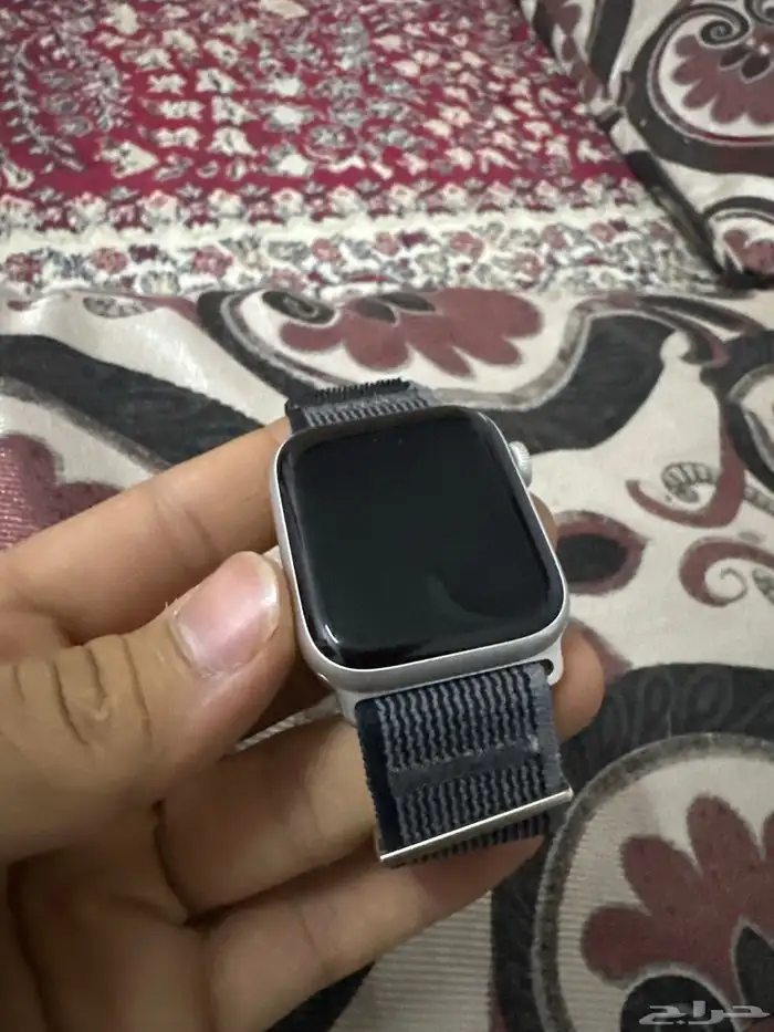 ساعه ابل إصدار العاشر 0