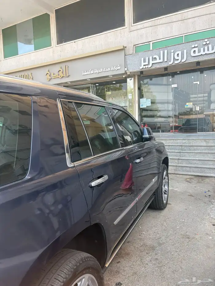 كاديلاك اسكاليد 4