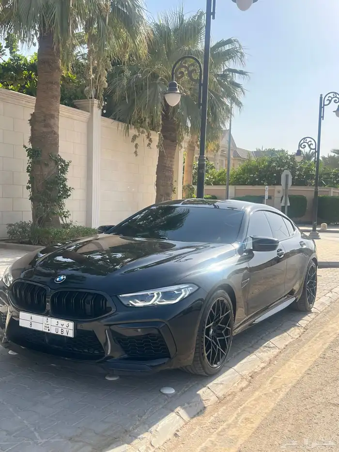 BMW M8 COMPETITION 2