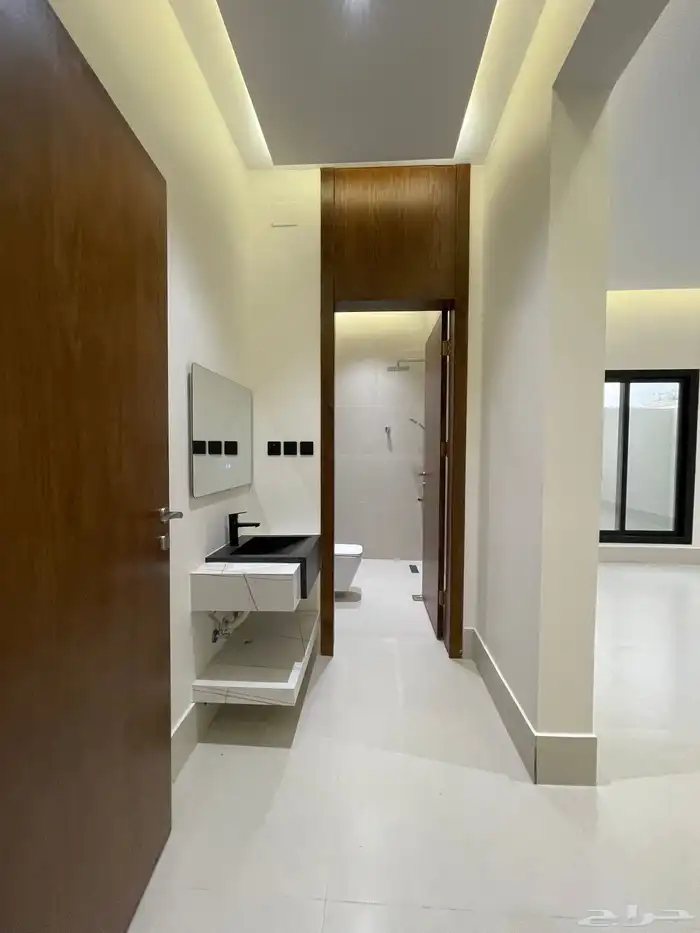 للبيع فيلا دورين وملحق بتصميم عصرى حى الضيافه 21
