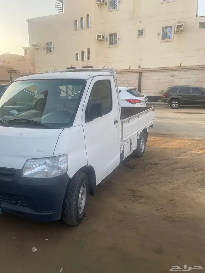 للايجار دباب ديهاتسو مكيف 1