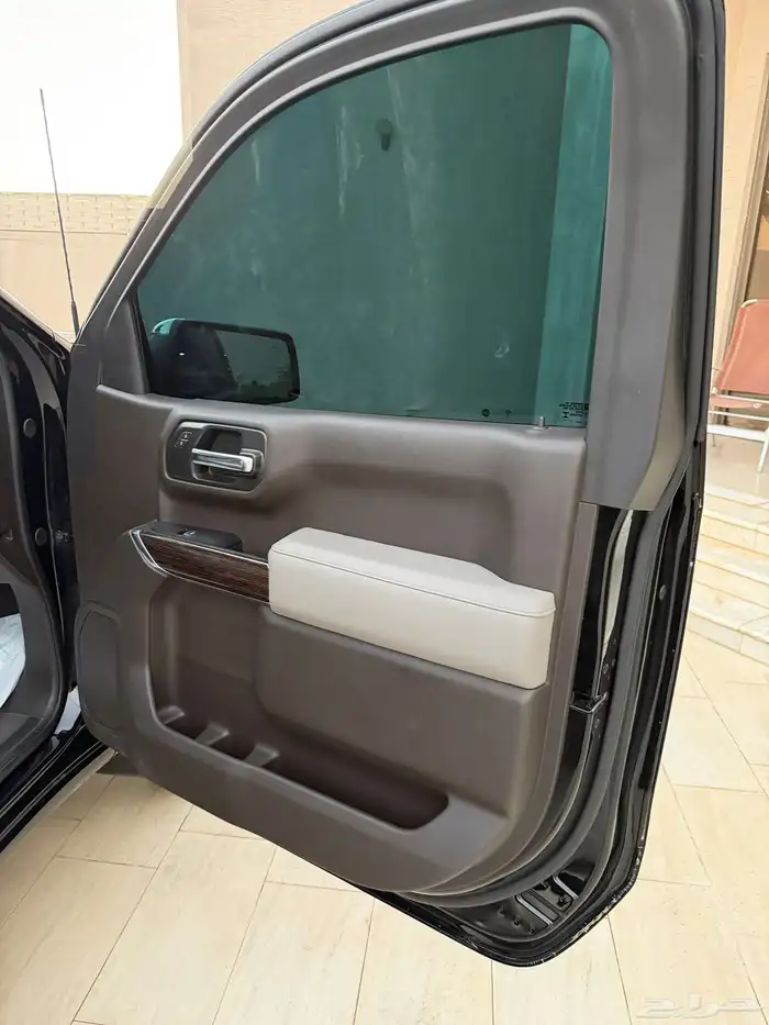 (تم البيع) سييرا 2024 SLE الجميح 27