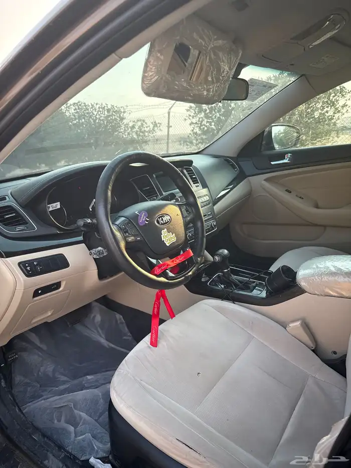 كيا كادنزا 4