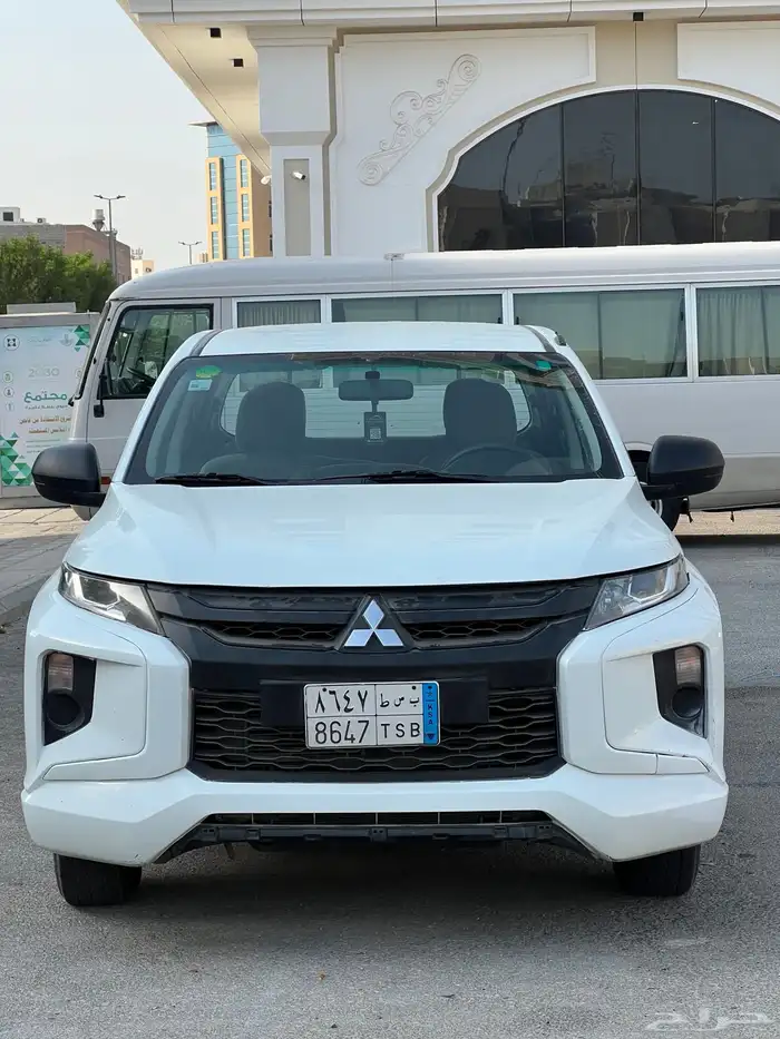ميتسوبيشي L200 موديل 2021 ديزل 17