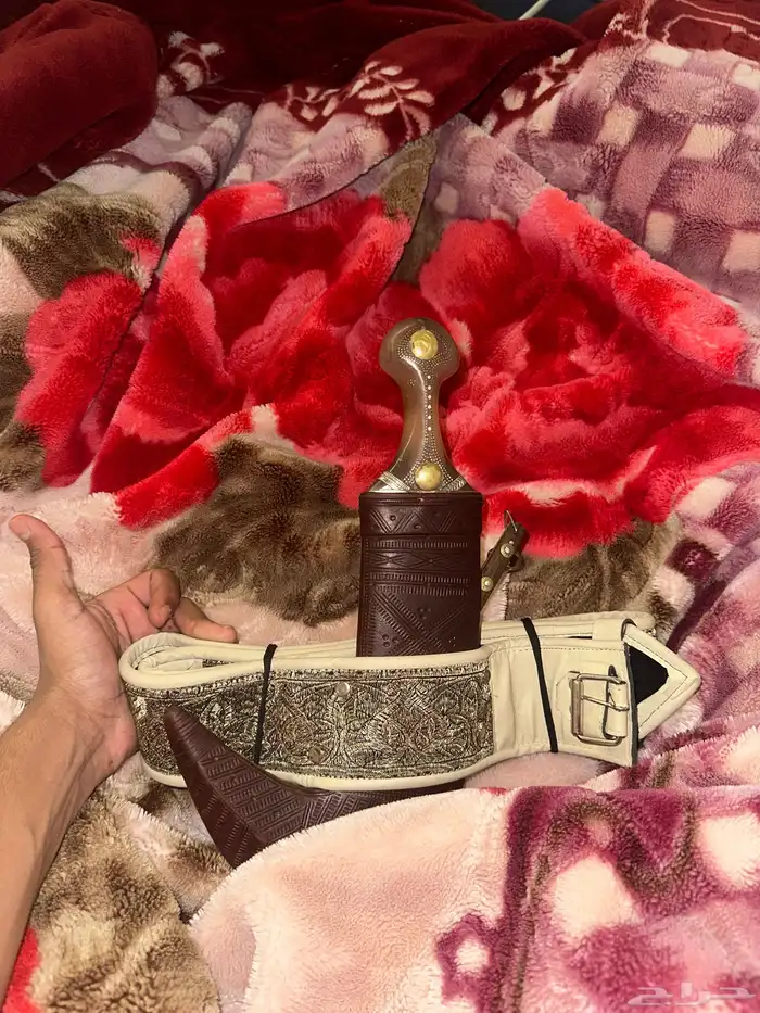جنبيه مكعب على السوم حك زراف 0