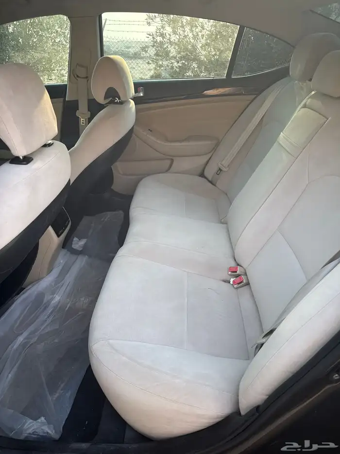 كيا كادنزا 9